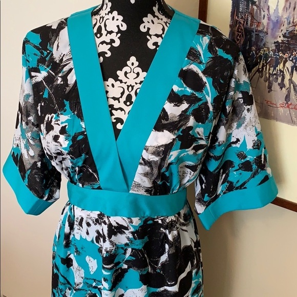NWT Kaya Di Koko Alana Printed Kimono Dress​​​ - Picture 2 of 5